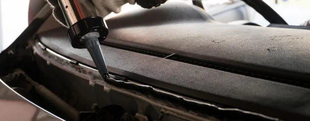 pare-brise à Ardentes près de Châteauroux dans l'Indre 36